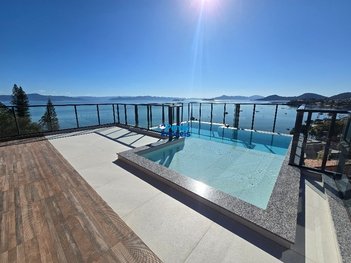 apartment em Estrada Haroldo Soares Glavan, Cacupé - Florianópolis - SC