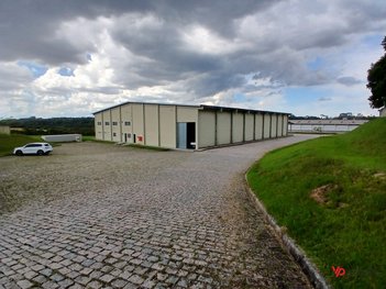 industrial em Rua Ângela Gabardo Parolin, Campo de Santana - Curitiba - PR