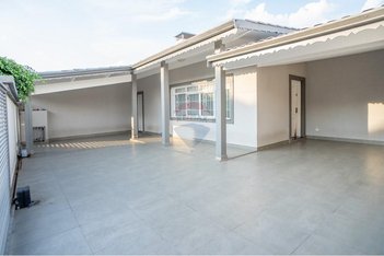 house em Rua Dona Sylvia Finco Costa, Jardim Tapajós - Atibaia - SP