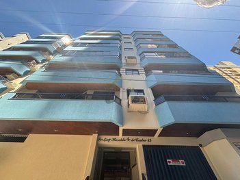 apartment em Rua 245, Meia Praia - Itapema - SC