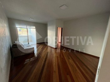 apartment em Avenida César Finotti, Santa Mônica - Uberlândia - MG