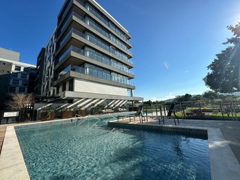 apartment em Avenida dos Salmões, Jurerê Internacional - Florianópolis - SC