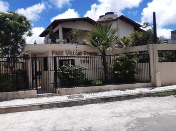 house em Rua Maria Alice Ferraz, Engenheiro Luciano Cavalcante - Fortaleza - CE