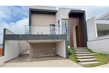 house em Rua Nestor Nogueira Cunha, Lívia II - Botucatu - SP