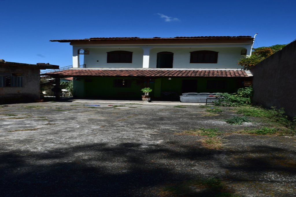 Casa com 3 quartos — Braúnas, Belo Horizonte