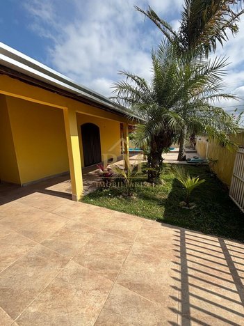 house em Avenida Santa Catarina, Coroados - Guaratuba - PR