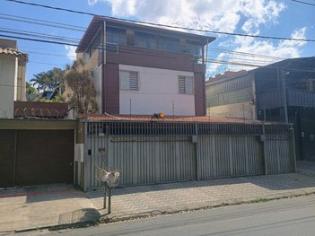 apartment em Avenida Deputado Anuar Menhen, Santa Amélia - Belo Horizonte - MG