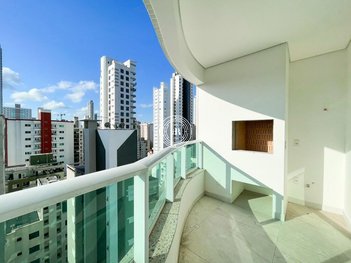 apartment em 2500, Centro - Balneário Camboriú - SC