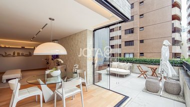 apartment em Avenida Cândido Hartmann, Bigorrilho - Curitiba - PR
