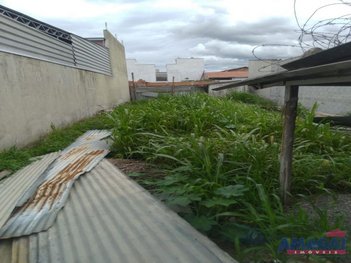 land_lot em Avenida Vereador Adir da Silva Rossi, Residencial Parque dos Sinos - Jacareí - SP