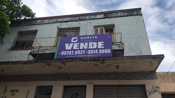 Cômodo Condomínio