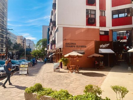 Cômodo Condomínio