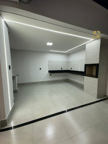 house em Avenida das Palmeiras, Jardim Imperial - Cuiabá - MT