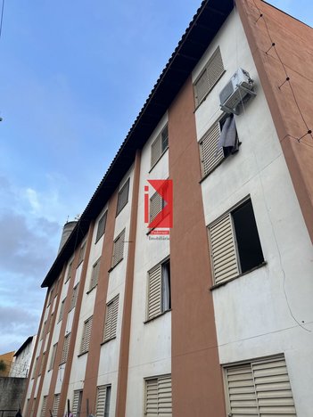 apartment em Rua Artidoro Mascarenhas, Conjunto Habitacional Professor Benedicto Cleto - Sorocaba - SP