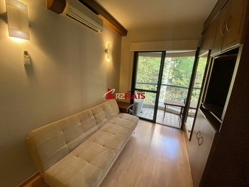 apartment em Rua Jerônimo da Veiga, Jardim Europa - São Paulo - SP
