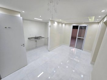 apartment em Rua da Lagoa Feia, Vila Carmosina - São Paulo - SP