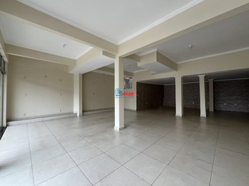 business em Avenida Armando Fajardo, Loanda - João Monlevade - MG