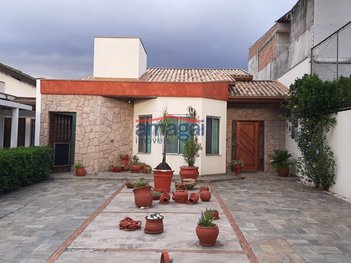 house em Avenida Maria Augusta Fagundes Gomes, Residencial São Paulo - Jacareí - SP