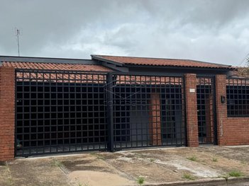 house em Rua Antônio Nunes da Silva Sobrinho, Jardim Paraíso II - Botucatu - SP