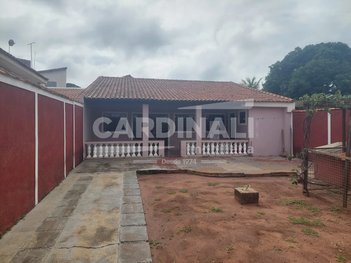 house em Avenida Maranhão, Jardim Pacaembu - São Carlos - SP