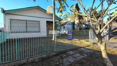 house em Rua Rio Negro, Igara - Canoas - RS