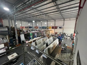 industrial em Rua Peroba, Tabuleiro - Camboriú - SC