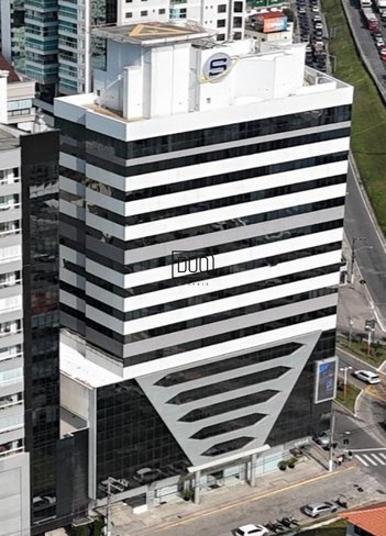 commercial_building em Avenida Nereu Ramos, Meia Praia - Itapema - SC