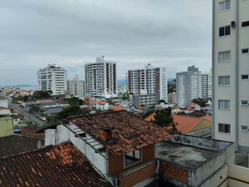 apartment em Rua Moura, Barreiros - São José - SC
