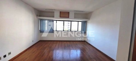 office em Rua Itapeva, Passo da Areia - Porto Alegre - RS