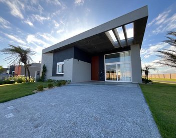 house em Avenida Diamante, Rainha do Mar - Xangri-Lá - RS