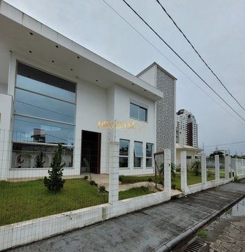 house em Rua José Higino Martins, Centro - Palhoça - SC