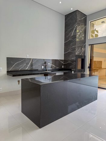 house em Rua Almirante Tamandaré, Jardim Universitário - Cuiabá - MT