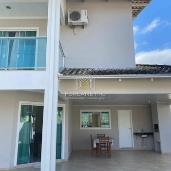house em Rua Tenente Antônio João, Bom Retiro - Joinville - SC