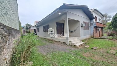 house em Rua São Sebastião do Caí, Centro - Portão - RS