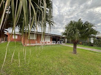 house em Rua Vacacaí, Centro - Xangri-Lá - RS