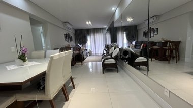 apartment em Rua das Piraúnas, Jurerê Internacional - Florianópolis - SC