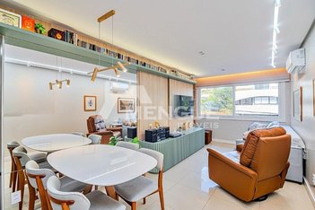 apartment em Rua Luzitana, Higienópolis - Porto Alegre - RS