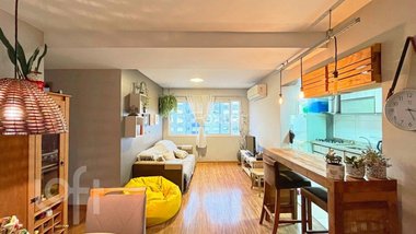 apartment em Rua Gomes Jardim, Santana - Porto Alegre - RS