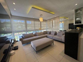 apartment em Estrada União e Indústria, Itaipava - Petrópolis - RJ