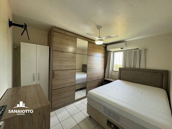 apartment em Rua Pedro Schwertz, Cruzeiro - Santa Rosa - RS