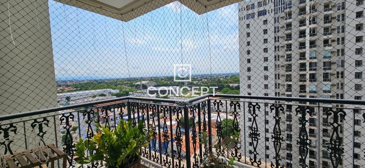 WhatsApp Image 2025-10-31 at 09.58