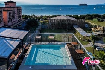 apartment em Alameda César Nascimento, Jurerê - Florianópolis - SC