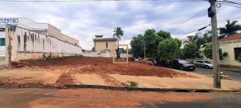 land_lot em Rua Visconde do Rio Branco, Centro - Mococa - SP
