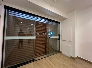 business em Avenida Nossa Senhora de Copacabana, Copacabana - Rio de Janeiro - RJ