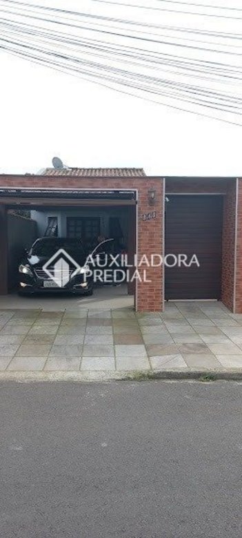 house em Rua Nogueira, Jardim do Bosque - Cachoeirinha - RS