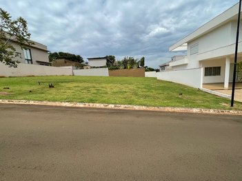 land_lot em Rua Dorival José Pessini, Loteamento Santa Luisa - Ribeirão Preto - SP