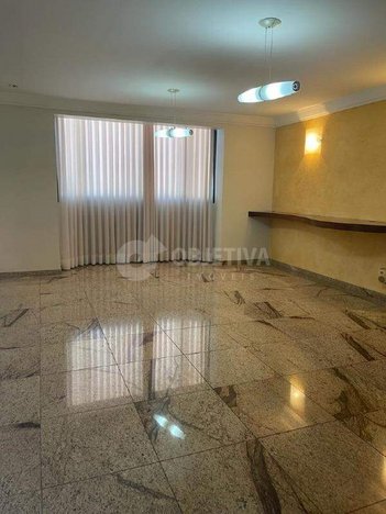 apartment em Rua Silva Jardim, Fundinho - Uberlândia - MG