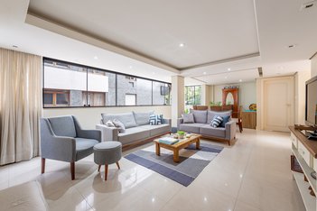 apartment em Rua Faria Santos, Petrópolis - Porto Alegre - RS