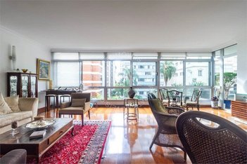 apartment em Rua Oscar Freire, Cerqueira César - São Paulo - SP