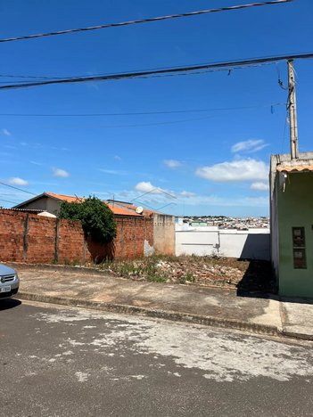 house em Rua Túlio D'Auto, Jardim Monte Mor - Botucatu - SP